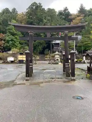 鳥海山大物忌神社吹浦口ノ宮(山形県)