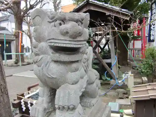 矢先稲荷神社の狛犬