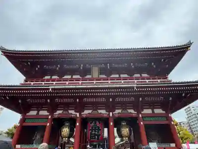浅草寺の{uncategorized: "未分類", other: "その他", undefined: "問題あり", building: "その他建物", grave: "お墓", sacred_gate: "鳥居", guardian: "狛犬", statue: "像", buddha: "仏像", history: "歴史", nature: "自然", garden: "庭園", animal: "動物", pagoda: "塔", temizu: "手水舎", mountain_gate: "山門・神門", sanctuary: "本殿・本堂", subordinate: "末社・摂社", art: "芸術", scenery: "景色", jizo: "地蔵", ema: "絵馬", goshuin: "御朱印", omikuji: "おみくじ", items: "授与品その他", amulet: "お守り", goshuincho: "御朱印帳", eats: "食事", festival: "お祭り", votive_dance: "神楽", shichigosan: "七五三参", wedding: "結婚式", experience: "体験その他", initially: "初詣", around: "周辺", anti_infection: "感染症対策"}