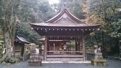 貴船神社の{uncategorized: "未分類", other: "その他", undefined: "問題あり", building: "その他建物", grave: "お墓", sacred_gate: "鳥居", guardian: "狛犬", statue: "像", buddha: "仏像", history: "歴史", nature: "自然", garden: "庭園", animal: "動物", pagoda: "塔", temizu: "手水舎", mountain_gate: "山門・神門", sanctuary: "本殿・本堂", subordinate: "末社・摂社", art: "芸術", scenery: "景色", jizo: "地蔵", ema: "絵馬", goshuin: "御朱印", omikuji: "おみくじ", items: "授与品その他", amulet: "お守り", goshuincho: "御朱印帳", eats: "食事", festival: "お祭り", votive_dance: "神楽", shichigosan: "七五三参", wedding: "結婚式", experience: "体験その他", initially: "初詣", around: "周辺", anti_infection: "感染症対策"}