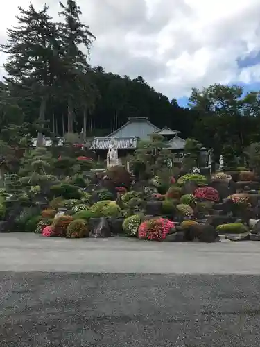 金剛寺の庭園