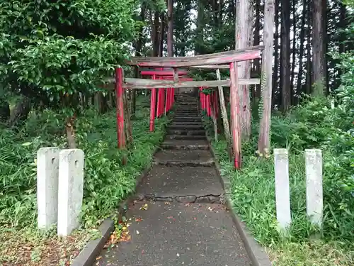 丸塚稲荷神社の鳥居