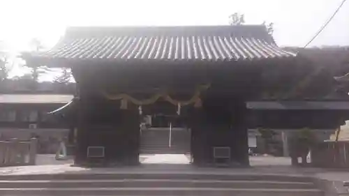吉備津神社の山門・神門