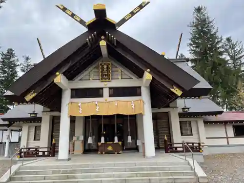 音更神社の本殿