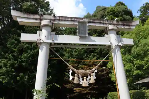 滑川神社 - 仕事と子どもの守り神の鳥居