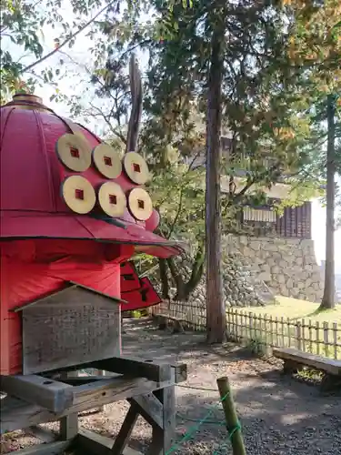 眞田神社の建物その他