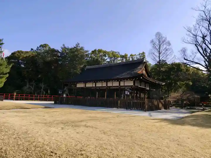 賀茂別雷神社(上賀茂神社)の{uncategorized: "未分類", other: "その他", undefined: "問題あり", building: "その他建物", grave: "お墓", sacred_gate: "鳥居", guardian: "狛犬", statue: "像", buddha: "仏像", history: "歴史", nature: "自然", garden: "庭園", animal: "動物", pagoda: "塔", temizu: "手水舎", mountain_gate: "山門・神門", sanctuary: "本殿・本堂", subordinate: "末社・摂社", art: "芸術", scenery: "景色", jizo: "地蔵", ema: "絵馬", goshuin: "御朱印", omikuji: "おみくじ", items: "授与品その他", amulet: "お守り", goshuincho: "御朱印帳", eats: "食事", festival: "お祭り", votive_dance: "神楽", shichigosan: "七五三参", wedding: "結婚式", experience: "体験その他", initially: "初詣", around: "周辺", anti_infection: "感染症対策"}