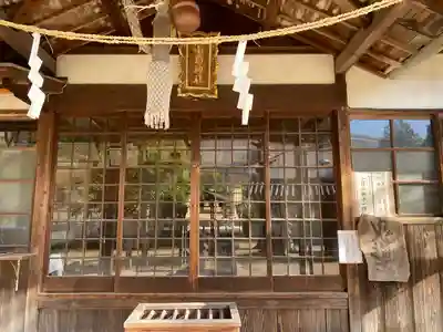 小島神社の本殿・本堂