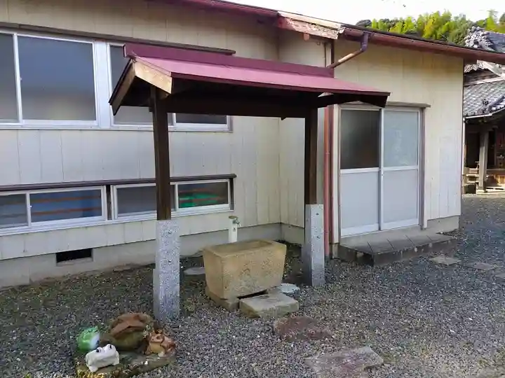 称名寺の手水舎