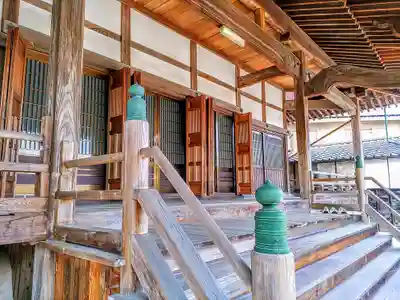 応春寺の本殿・本堂