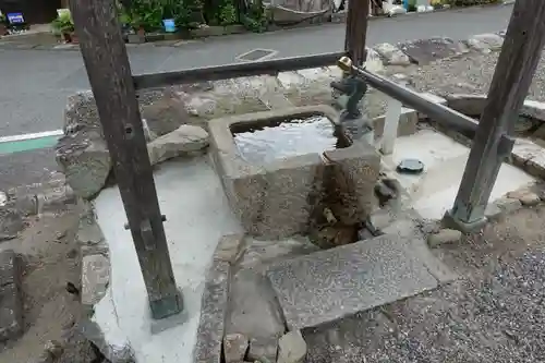 杉生神社の手水舎