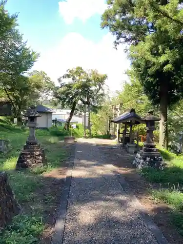 御嶽神社の建物その他