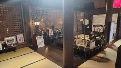 石行寺の本殿・本堂