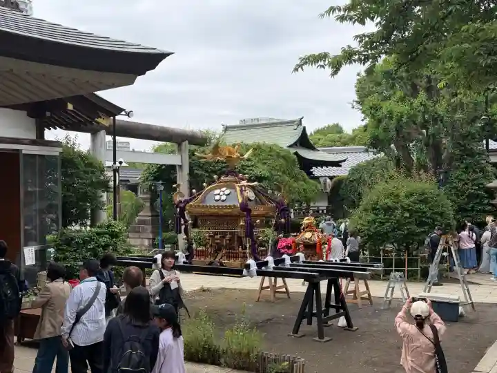 五條天神社の{uncategorized: "未分類", other: "その他", undefined: "問題あり", building: "その他建物", grave: "お墓", sacred_gate: "鳥居", guardian: "狛犬", statue: "像", buddha: "仏像", history: "歴史", nature: "自然", garden: "庭園", animal: "動物", pagoda: "塔", temizu: "手水舎", mountain_gate: "山門・神門", sanctuary: "本殿・本堂", subordinate: "末社・摂社", art: "芸術", scenery: "景色", jizo: "地蔵", ema: "絵馬", goshuin: "御朱印", omikuji: "おみくじ", items: "授与品その他", amulet: "お守り", goshuincho: "御朱印帳", eats: "食事", festival: "お祭り", votive_dance: "神楽", shichigosan: "七五三参", wedding: "結婚式", experience: "体験その他", initially: "初詣", around: "周辺", anti_infection: "感染症対策"}