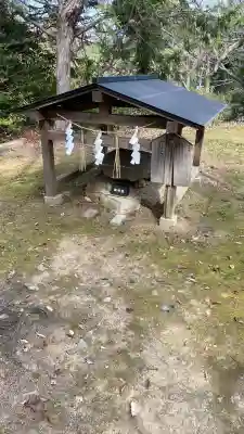 枝光八幡宮の{uncategorized: "未分類", other: "その他", undefined: "問題あり", building: "その他建物", grave: "お墓", sacred_gate: "鳥居", guardian: "狛犬", statue: "像", buddha: "仏像", history: "歴史", nature: "自然", garden: "庭園", animal: "動物", pagoda: "塔", temizu: "手水舎", mountain_gate: "山門・神門", sanctuary: "本殿・本堂", subordinate: "末社・摂社", art: "芸術", scenery: "景色", jizo: "地蔵", ema: "絵馬", goshuin: "御朱印", omikuji: "おみくじ", items: "授与品その他", amulet: "お守り", goshuincho: "御朱印帳", eats: "食事", festival: "お祭り", votive_dance: "神楽", shichigosan: "七五三参", wedding: "結婚式", experience: "体験その他", initially: "初詣", around: "周辺", anti_infection: "感染症対策"}