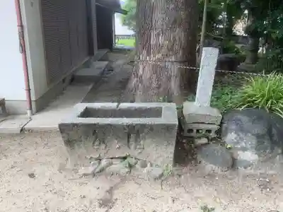 神明社（中切町）の手水舎