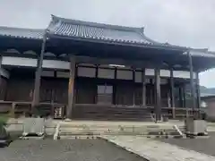 充満寺の本殿