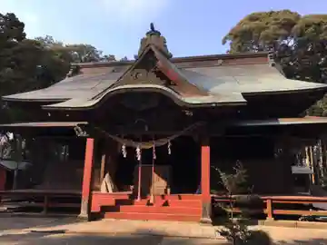 飽富神社の本殿・本堂