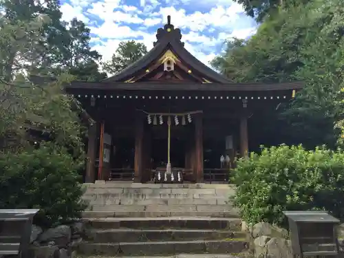 飛鳥坐神社の本殿