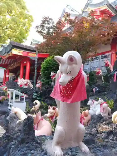 京濱伏見稲荷神社の狛犬