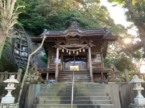 小湊神社の本殿・本堂