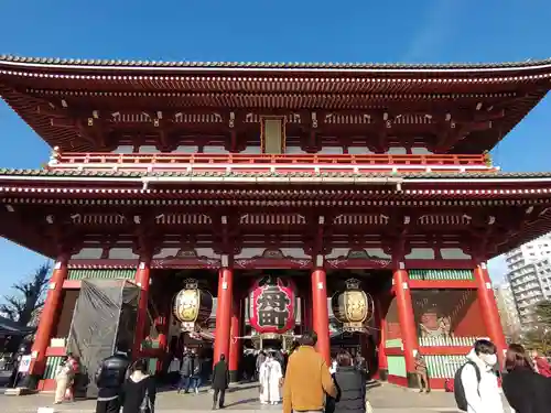 浅草寺の山門