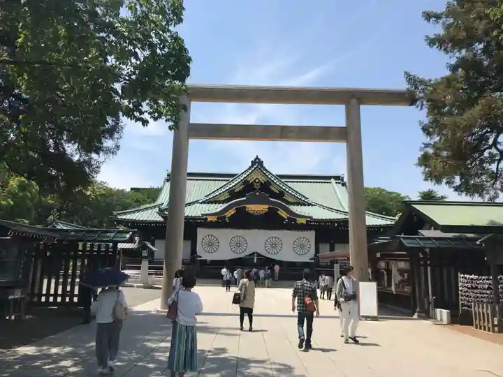 靖國神社の鳥居