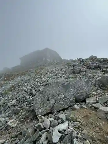 雄山神社峰本社の周辺