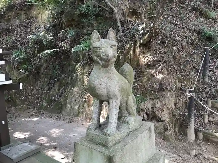 御自作天満宮の狛犬