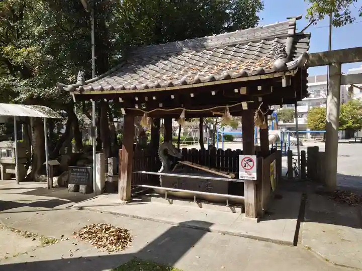 須佐之男社の手水舎