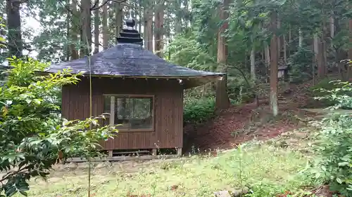 神倉神社の建物その他