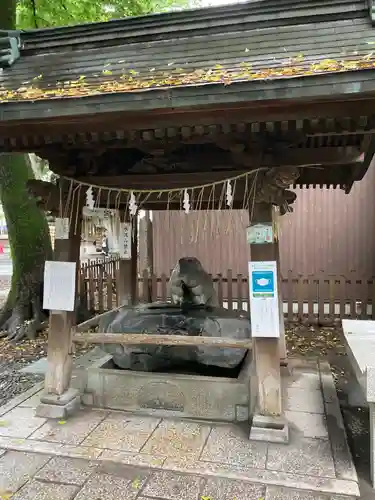 調神社の手水舎