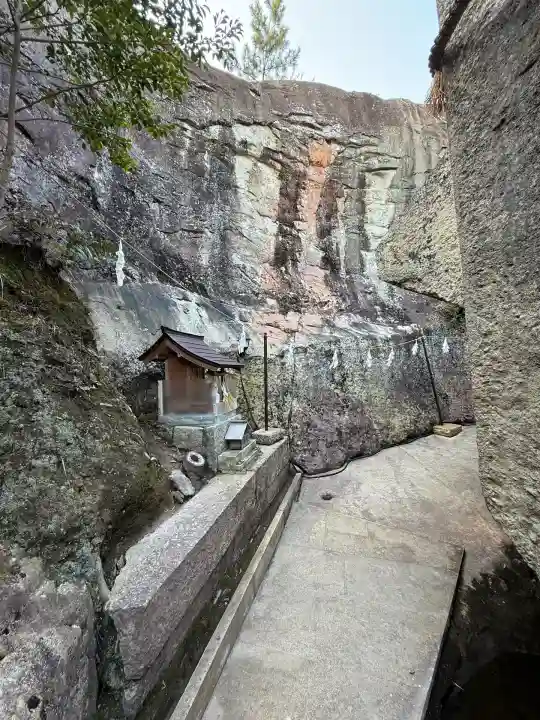 生石神社(兵庫県)