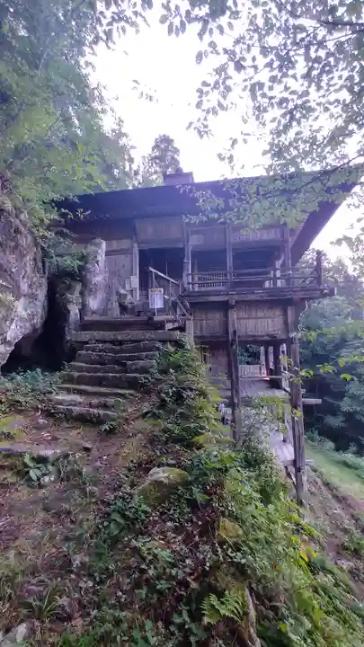 左下り観音堂のその他建物