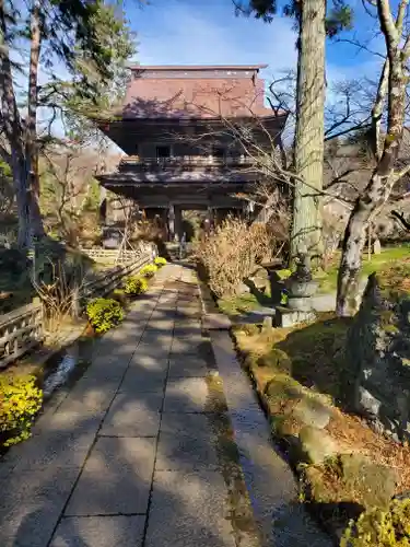 青龍山 吉祥寺の山門・神門
