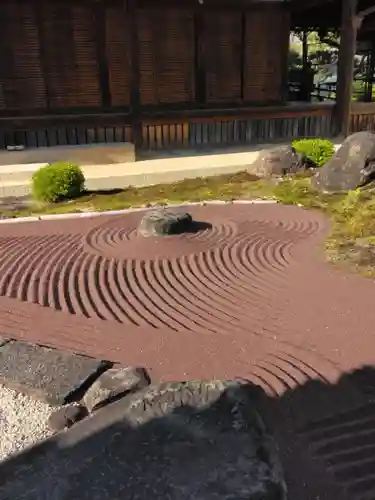 當麻寺 奥院の庭園