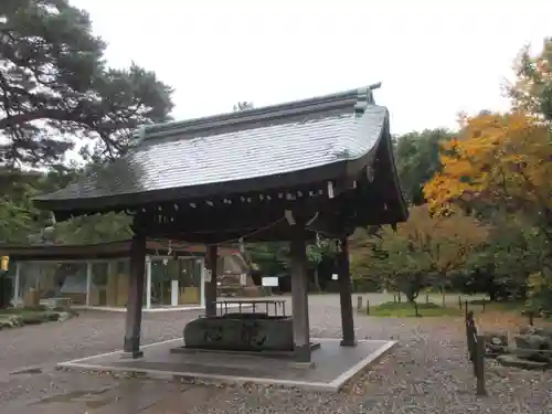 尾山神社の手水舎