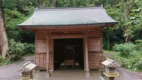 小國神社の末社・摂社