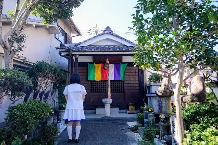 源空寺の本殿・本堂