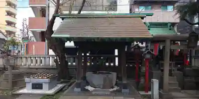 三島神社の手水舎