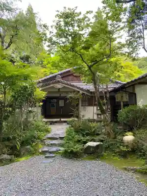 高山寺の本殿・本堂