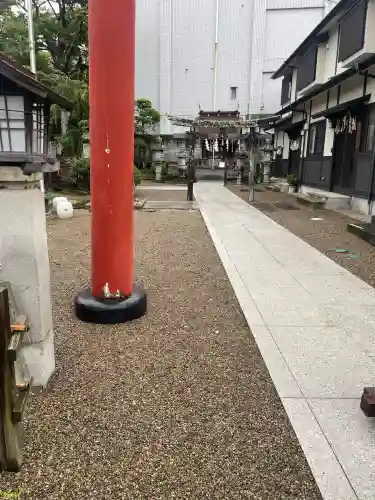 御釜神社の{uncategorized: "未分類", other: "その他", undefined: "問題あり", building: "その他建物", grave: "お墓", sacred_gate: "鳥居", guardian: "狛犬", statue: "像", buddha: "仏像", history: "歴史", nature: "自然", garden: "庭園", animal: "動物", pagoda: "塔", temizu: "手水舎", mountain_gate: "山門・神門", sanctuary: "本殿・本堂", subordinate: "末社・摂社", art: "芸術", scenery: "景色", jizo: "地蔵", ema: "絵馬", goshuin: "御朱印", omikuji: "おみくじ", items: "授与品その他", amulet: "お守り", goshuincho: "御朱印帳", eats: "食事", festival: "お祭り", votive_dance: "神楽", shichigosan: "七五三参", wedding: "結婚式", experience: "体験その他", initially: "初詣", around: "周辺", anti_infection: "感染症対策"}
