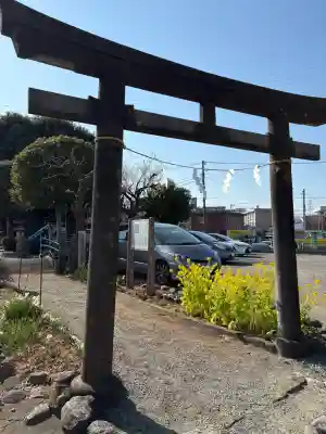 一之宮天満宮（梶原景時館跡）の{uncategorized: "未分類", other: "その他", undefined: "問題あり", building: "その他建物", grave: "お墓", sacred_gate: "鳥居", guardian: "狛犬", statue: "像", buddha: "仏像", history: "歴史", nature: "自然", garden: "庭園", animal: "動物", pagoda: "塔", temizu: "手水舎", mountain_gate: "山門・神門", sanctuary: "本殿・本堂", subordinate: "末社・摂社", art: "芸術", scenery: "景色", jizo: "地蔵", ema: "絵馬", goshuin: "御朱印", omikuji: "おみくじ", items: "授与品その他", amulet: "お守り", goshuincho: "御朱印帳", eats: "食事", festival: "お祭り", votive_dance: "神楽", shichigosan: "七五三参", wedding: "結婚式", experience: "体験その他", initially: "初詣", around: "周辺", anti_infection: "感染症対策"}