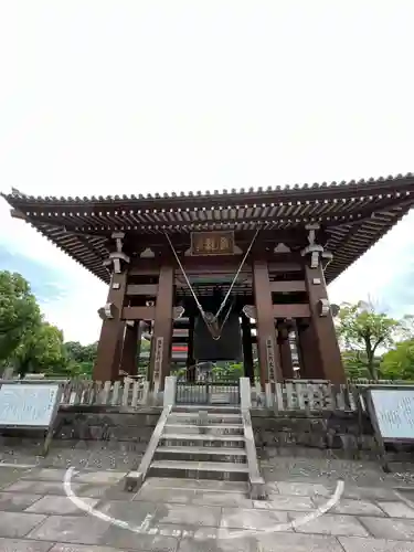 蓮華院誕生寺奥之院の建物その他