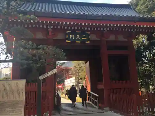 浅草寺の山門・神門