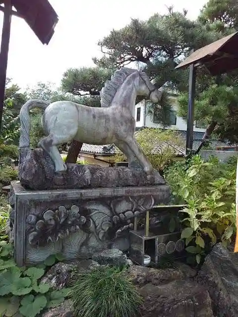 葦桁山 永昌院の狛犬