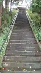 鬼越神社の庭園