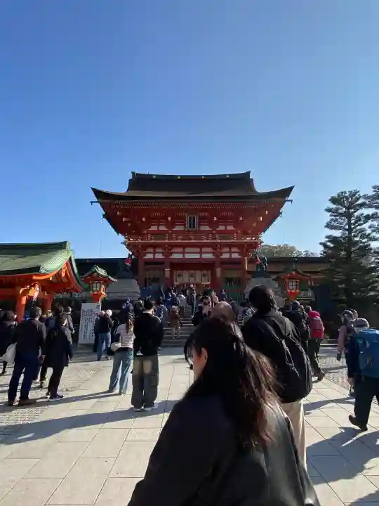伏見稲荷大社の{uncategorized: "未分類", other: "その他", undefined: "問題あり", building: "その他建物", grave: "お墓", sacred_gate: "鳥居", guardian: "狛犬", statue: "像", buddha: "仏像", history: "歴史", nature: "自然", garden: "庭園", animal: "動物", pagoda: "塔", temizu: "手水舎", mountain_gate: "山門・神門", sanctuary: "本殿・本堂", subordinate: "末社・摂社", art: "芸術", scenery: "景色", jizo: "地蔵", ema: "絵馬", goshuin: "御朱印", omikuji: "おみくじ", items: "授与品その他", amulet: "お守り", goshuincho: "御朱印帳", eats: "食事", festival: "お祭り", votive_dance: "神楽", shichigosan: "七五三参", wedding: "結婚式", experience: "体験その他", initially: "初詣", around: "周辺", anti_infection: "感染症対策"}