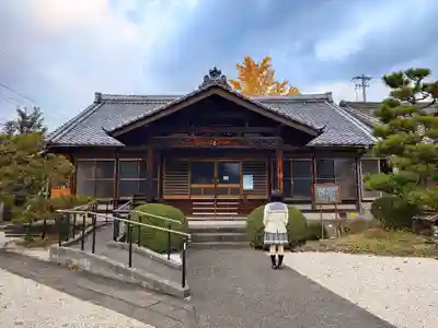 平田寺の本殿・本堂