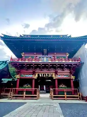 静岡浅間神社の山門・神門